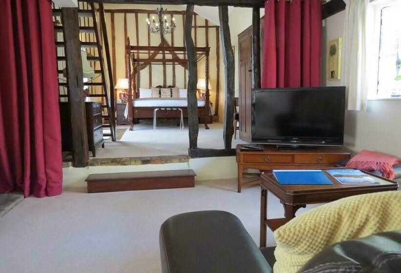 مبيت وإفطار Greyhound Cottage