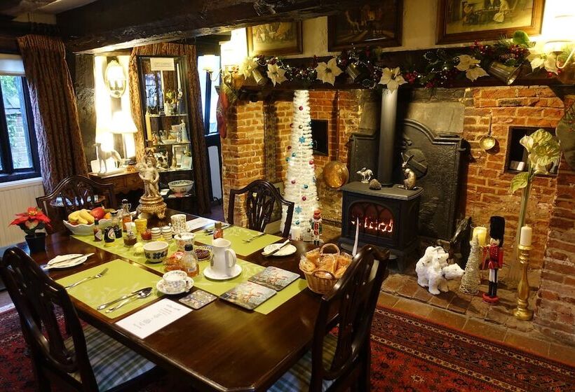 مبيت وإفطار Greyhound Cottage