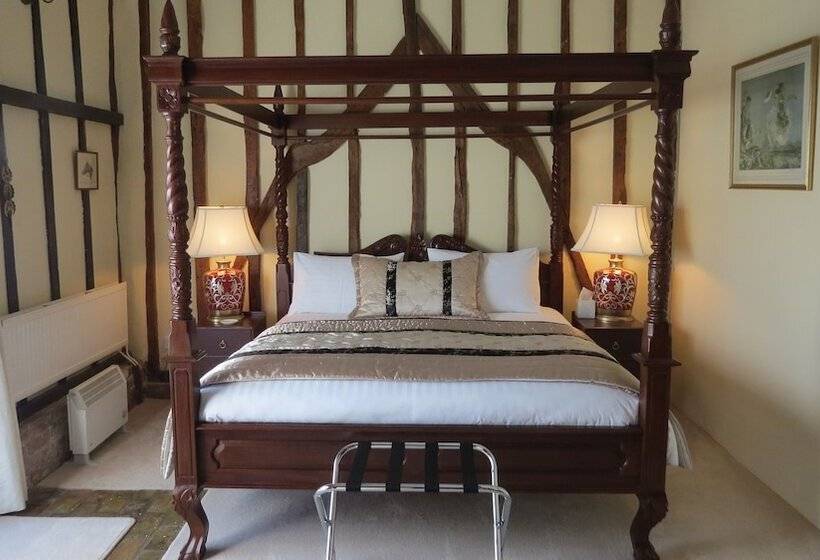 مبيت وإفطار Greyhound Cottage