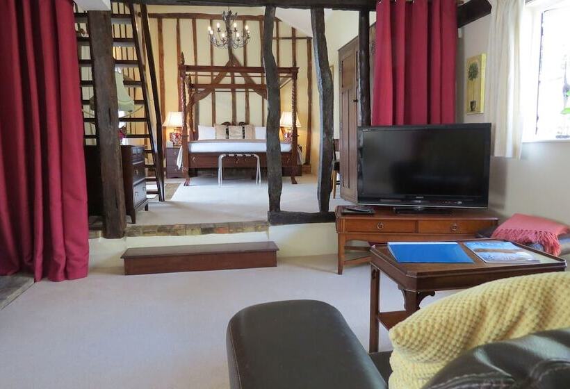 مبيت وإفطار Greyhound Cottage