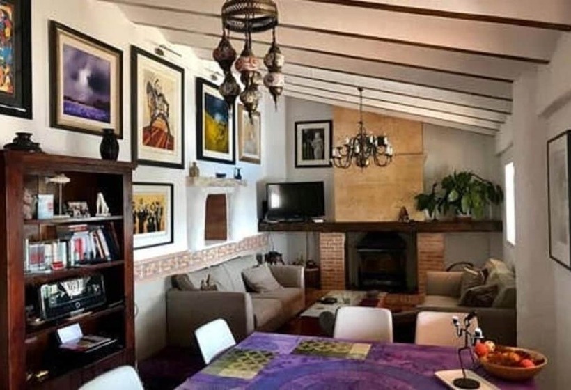 Cueva Romana, Adults Only Cave House