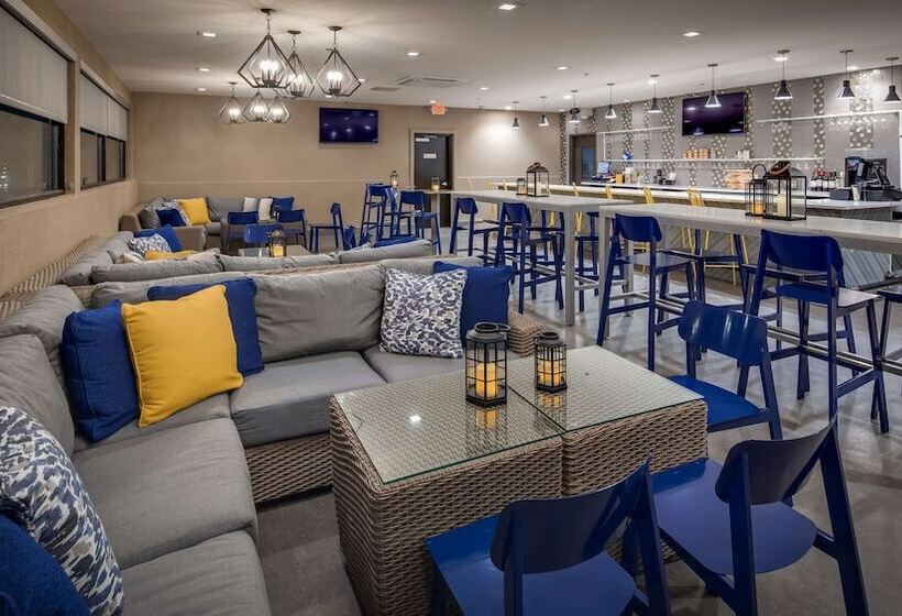 בית מלון כפרי Best Western  Plus Executive Residency Rigby S Water World