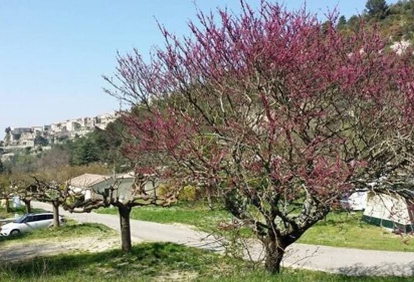 בית מלון כפרי Camping Le Vallon