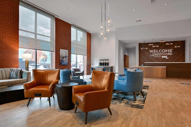 酒店 Hampton Inn Salem Boston