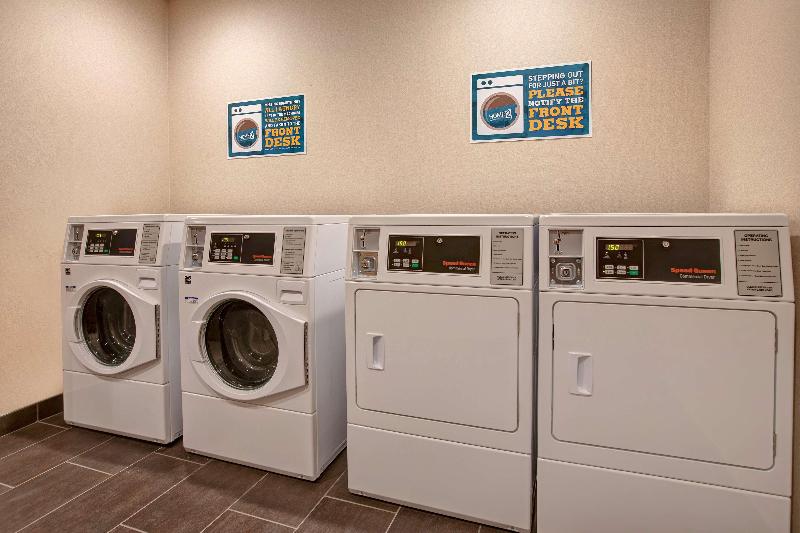 فندق Home2 Suites By Hilton Carmel Indianapolis