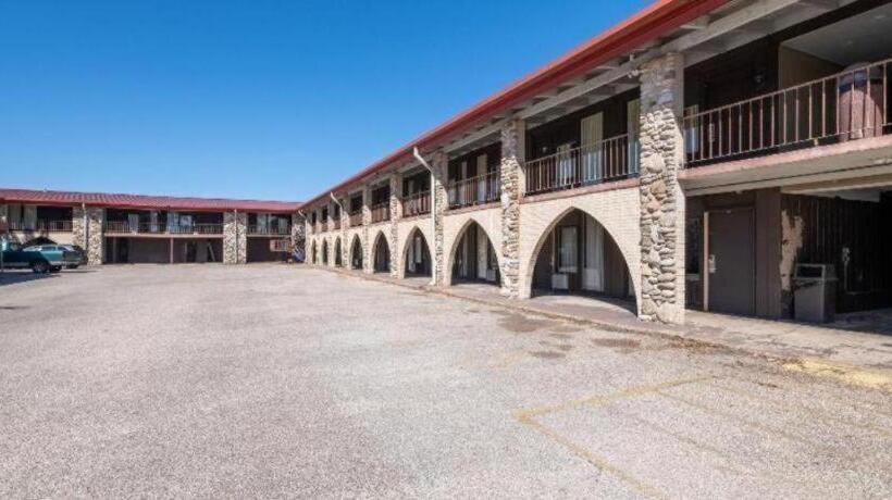 מוטל O Bay City, Tx 35