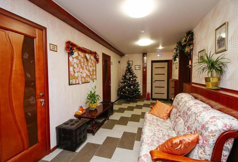 ペンション Zhele Guest House