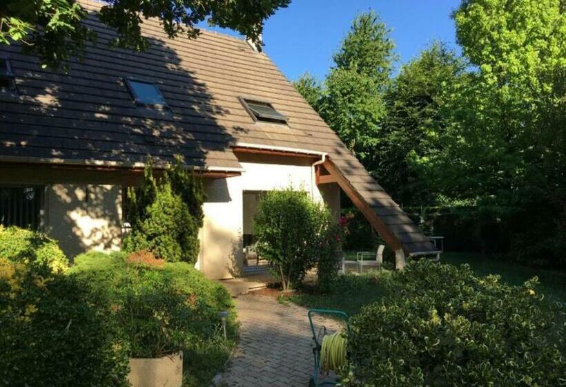 مبيت وإفطار Maison Chevreuse, Chambre Chez L Habitant