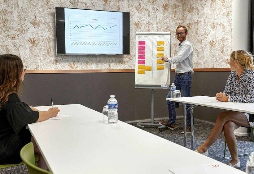 Aparthotel & Spa Adagio Vannes