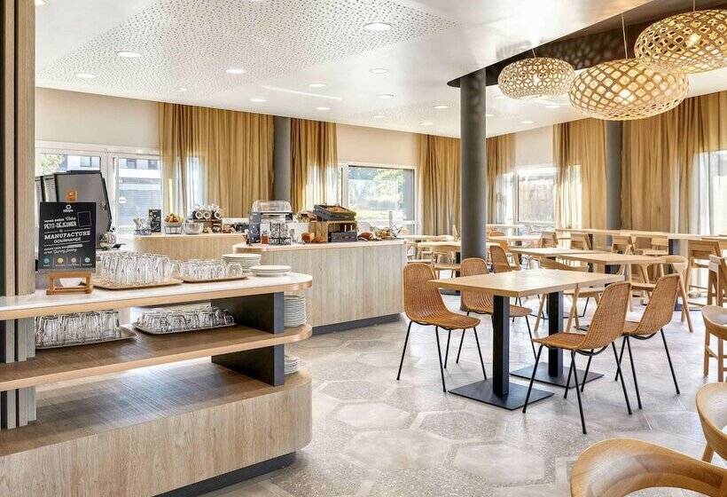 Aparthotel & Spa Adagio Vannes