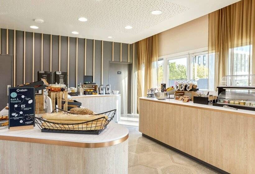 Aparthotel & Spa Adagio Vannes