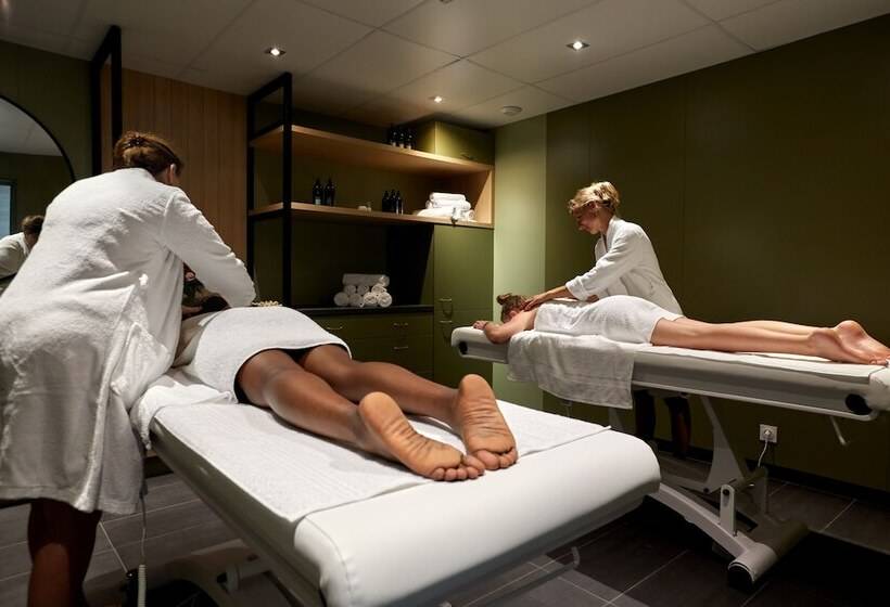 Aparthotel & Spa Adagio Vannes