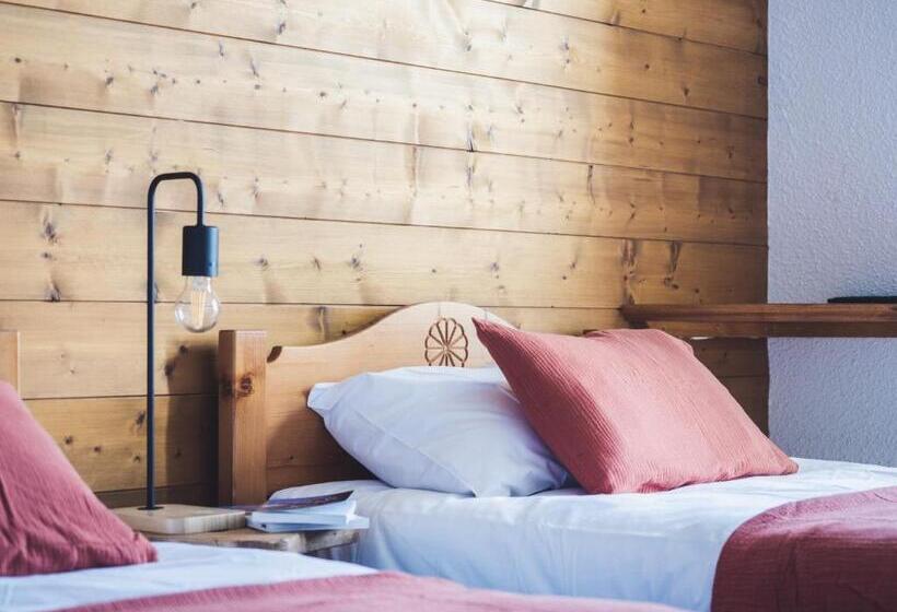 Отель Auberge Le Valezan