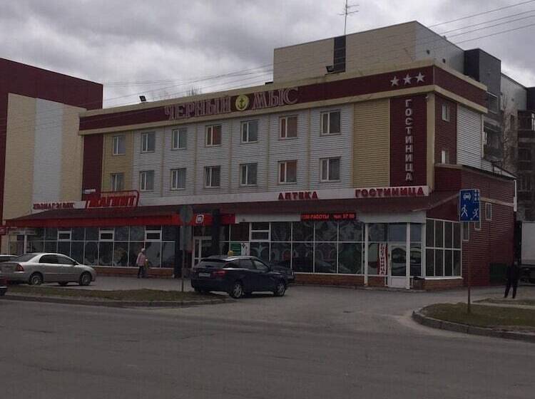 هتل Cherniy Mys