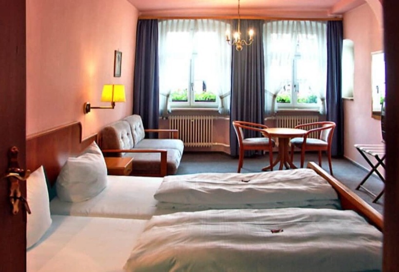 Отель Gasthof Goldener Adler