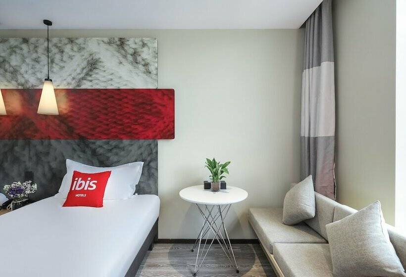 酒店 Ibis Nanjing Jiangbei Hongyang New  Area  Red Sun Plaza  Hot