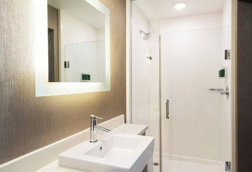 호텔 Springhill Suites Spokane Airport