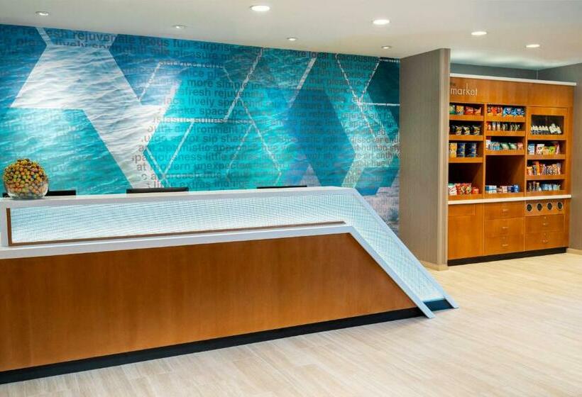 בית מלון כפרי Springhill Suites Spokane Airport