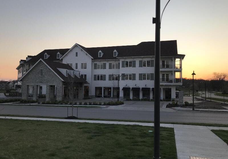 ホテル The Inn At Meadowbrook