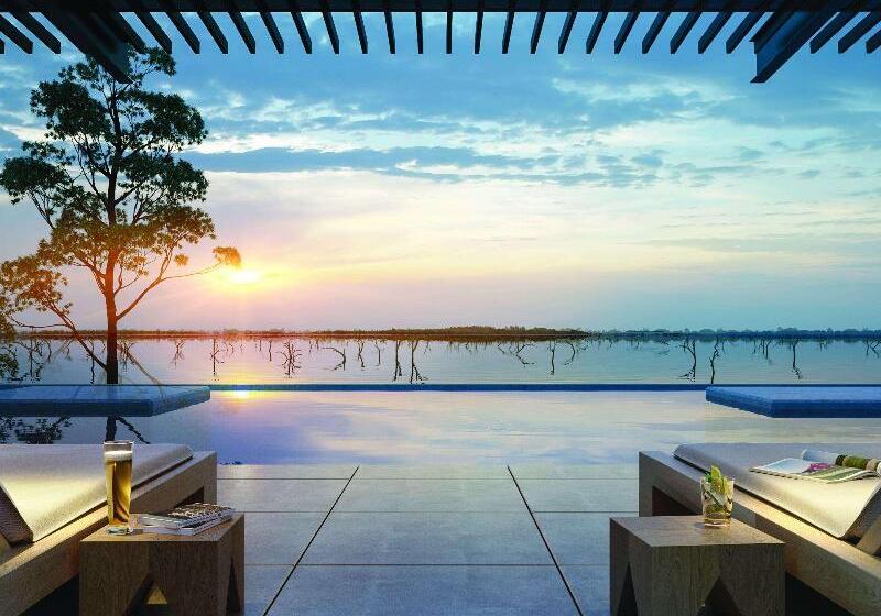 Отель The Sebel Yarrawonga Silverwoods