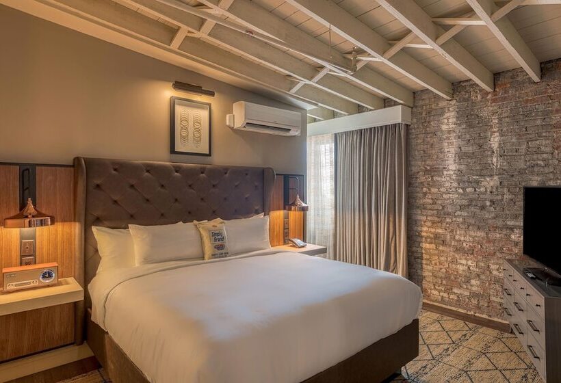 The Sessions Hotel, Bristol, A Tribute Portfolio