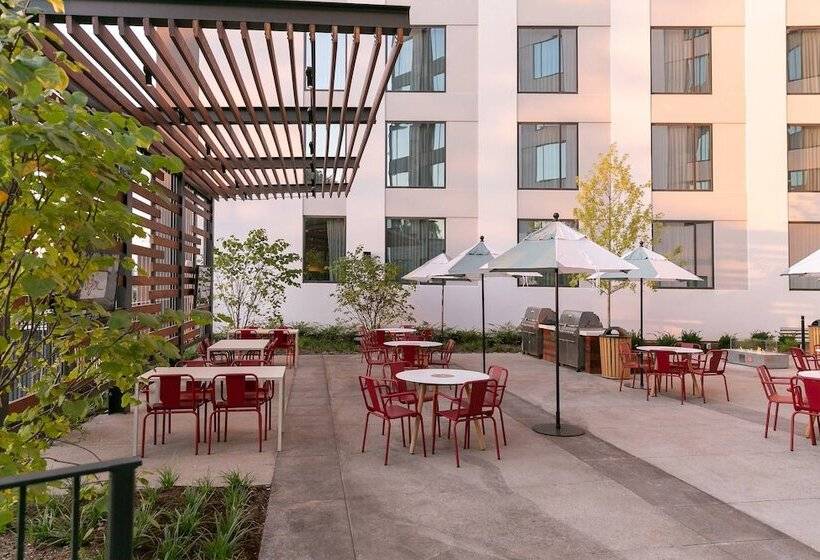 هتل Towneplace Suites Nashville Downtown/capitol District