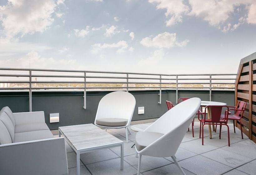 هتل Towneplace Suites Nashville Downtown/capitol District