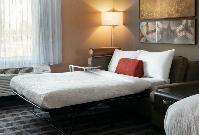 هتل Towneplace Suites Fresno Clovis