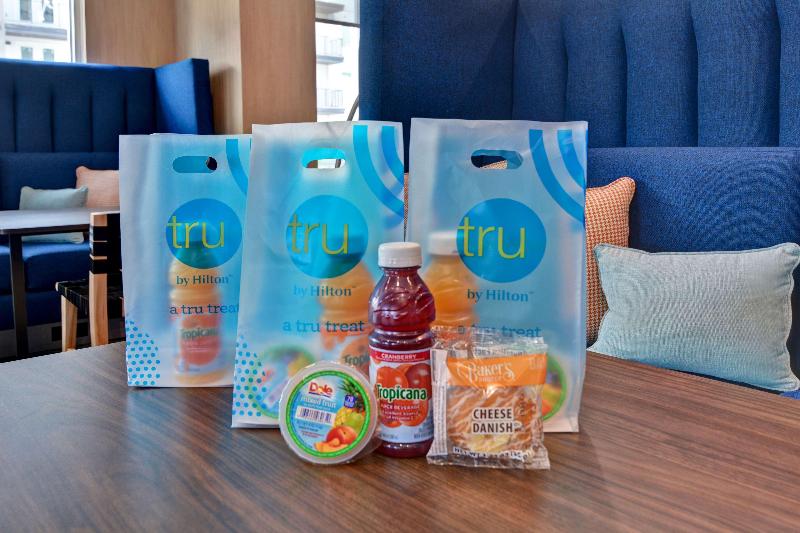فندق Tru By Hilton St. Petersburg Downtown Central Ave, Fl