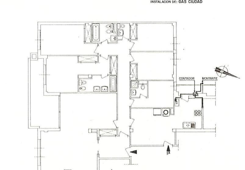 Modern B&b Somosaguas