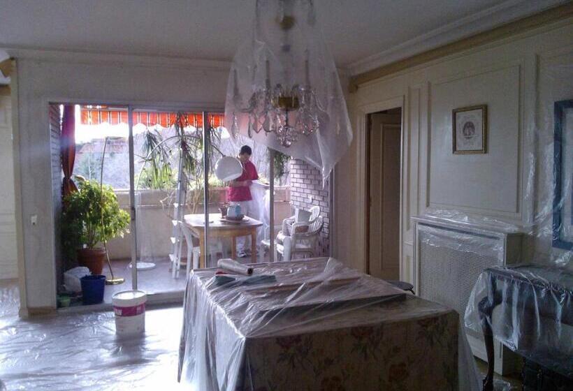 Modern B&b Somosaguas