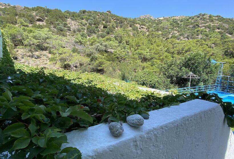 Oleander S Garden Traditional Cretan Cottage