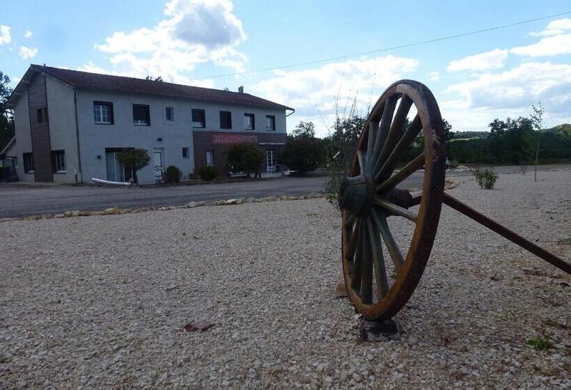 פנסיון Auberge Le Gabachou