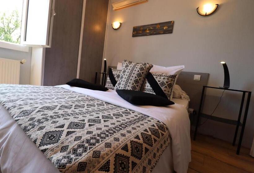 פנסיון Auberge Le Gabachou