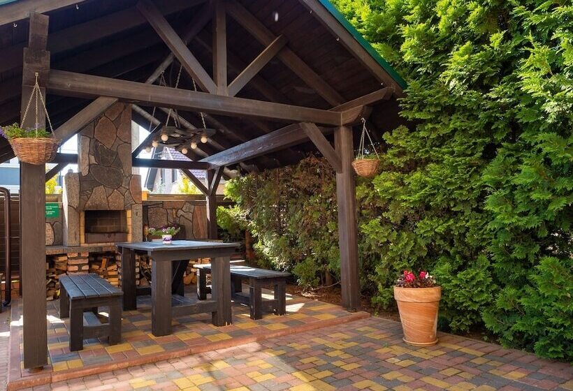 پانسیون Guest House Shtenvald