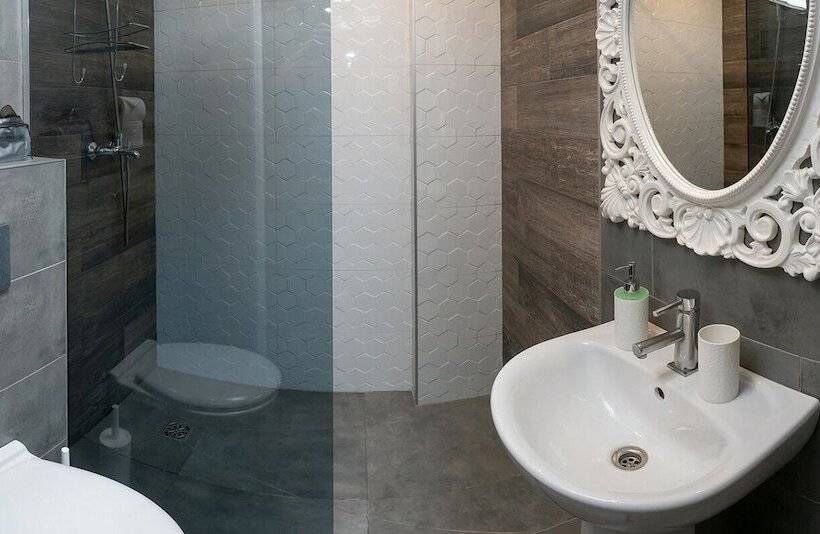 پانسیون Guest House Shtenvald