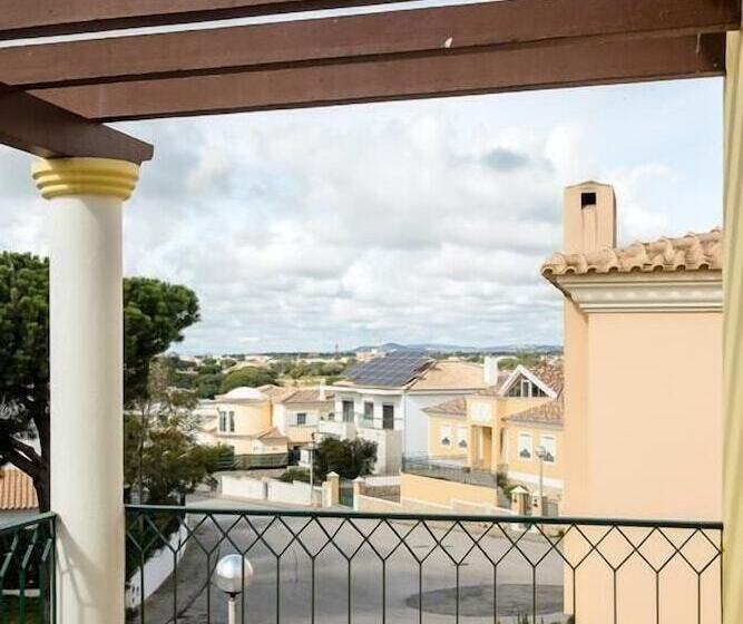 بنسيون Laguna Formosa