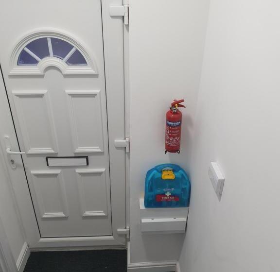 Резиденция Beautiful Rooms Shaw St And Pine St