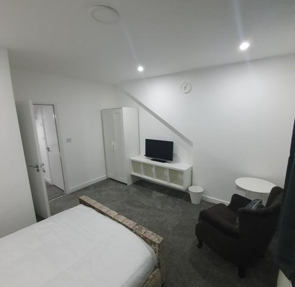 Резиденция Beautiful Rooms Shaw St And Pine St