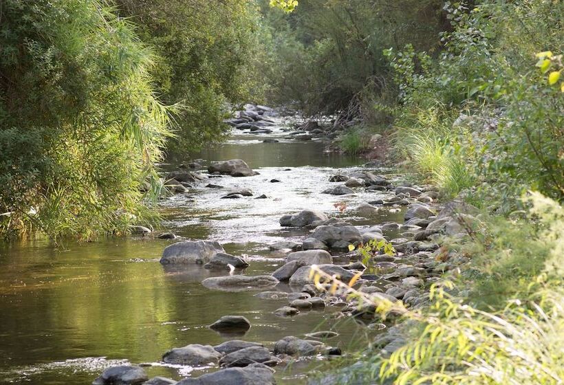 منتجع Secret Garden Retreats