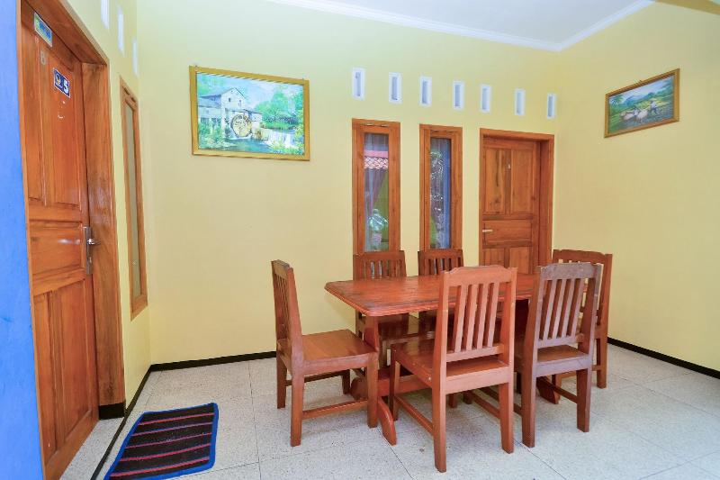 ユースホステル Pondok Noer Rahayu