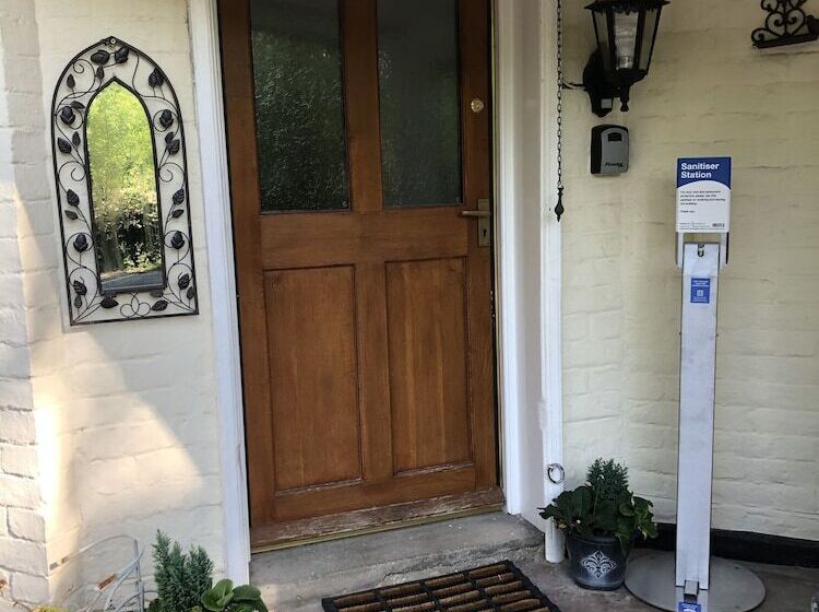 צימר Bron Hafren