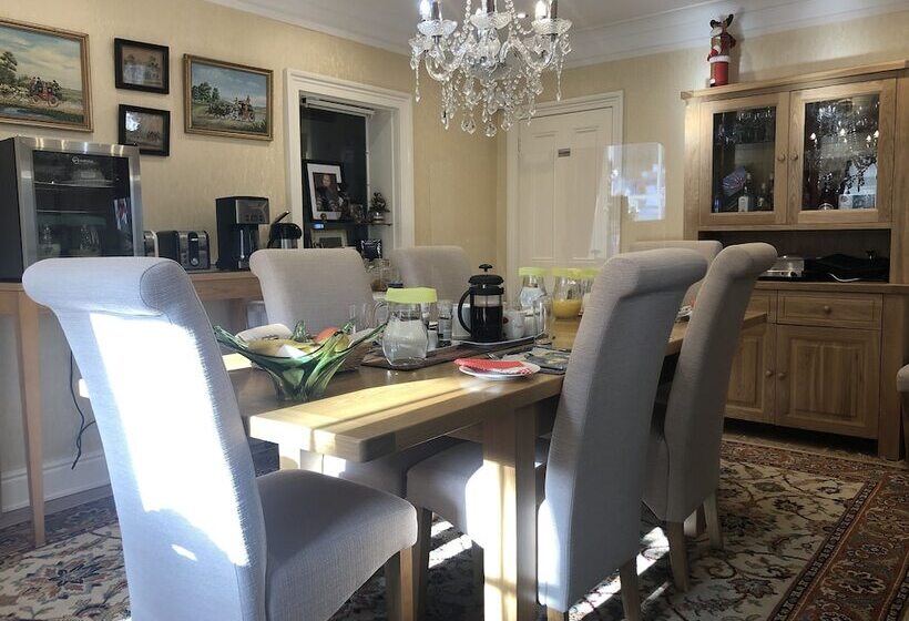 צימר Bron Hafren