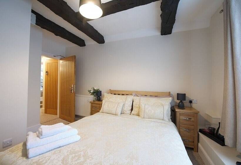 مبيت وإفطار The Wheatsheaf