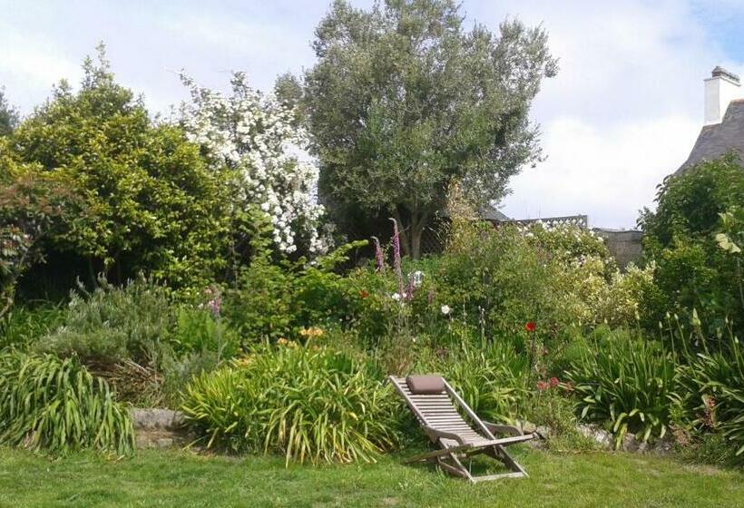 민박 Giverny Cottage