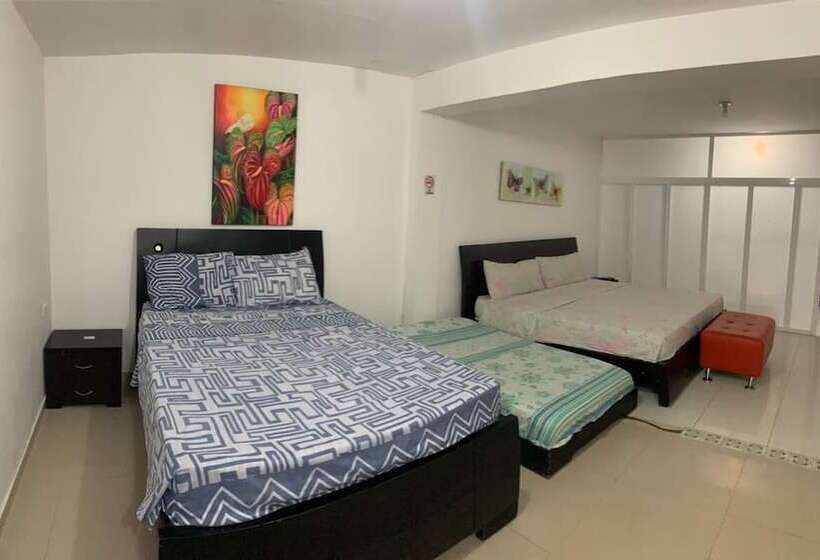 فندق فئة نجمة واحدة Posada Cocos Place