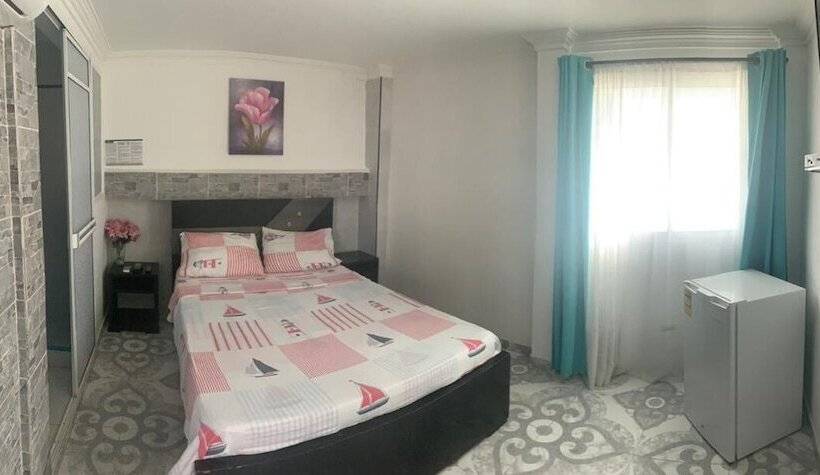 مسافرخانه Posada Cocos Place