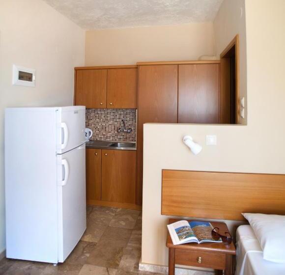 בית מלון כפרי Acropolis