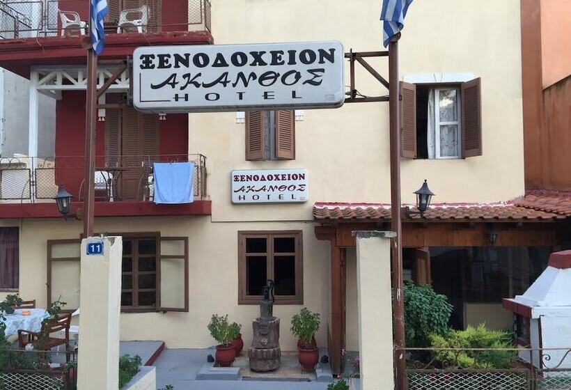 هتل Akanthos
