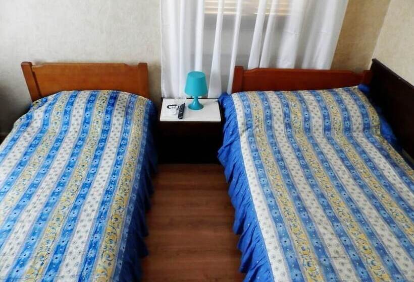 בית מלון כפרי Akanthos